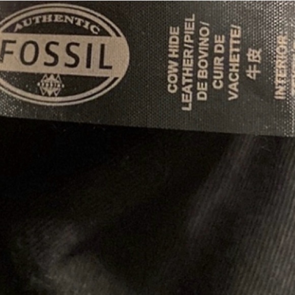Fossil purse -EUC genuine leather - Picture 9 of 10